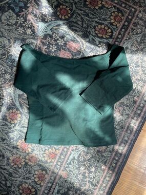 NWOT Manners London Bardot Mid Crop Top in Forest Green